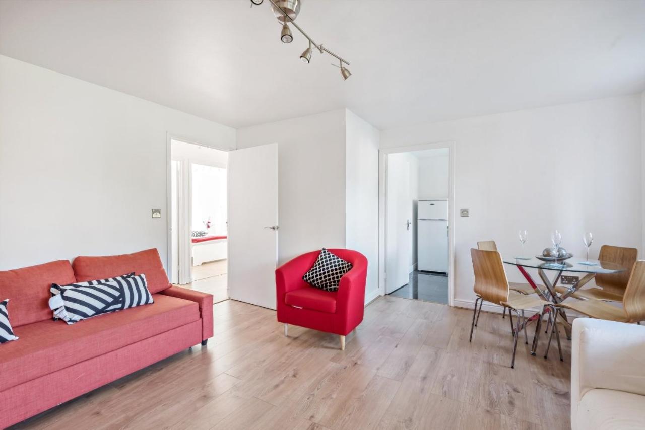 2 Bed Flat, Dedicated Workspace, Parking, 4Ktv London Exterior photo