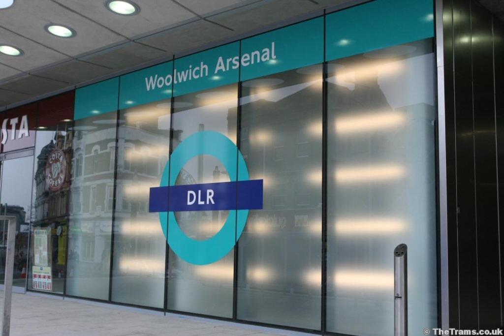 2 Bed Flat, Dedicated Workspace, Parking, 4Ktv London Exterior photo